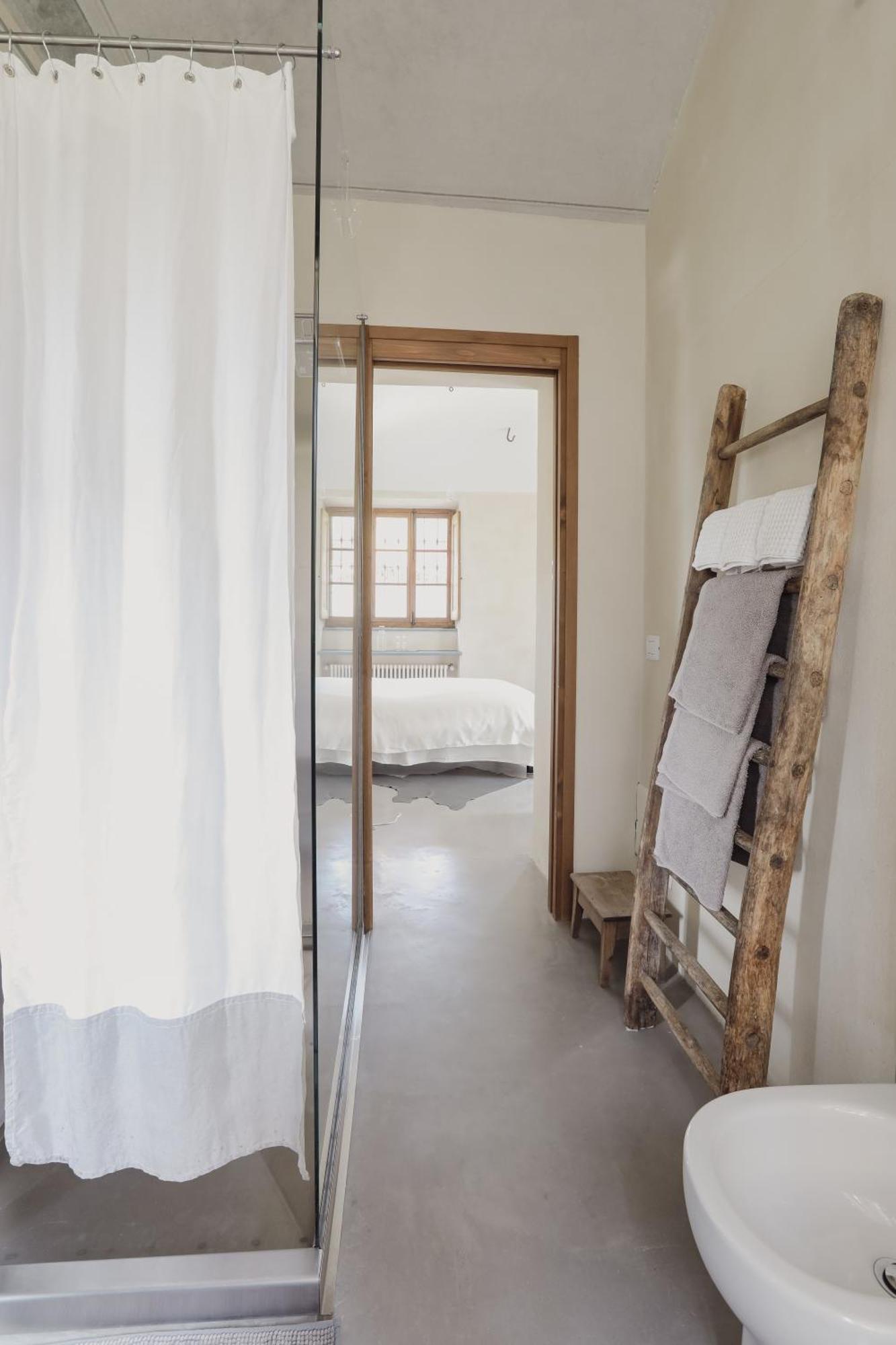 Relax Hotel Borgosesia Phòng bức ảnh
